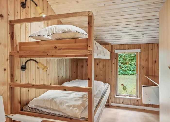 Ferienhaus Beautiful In With Wifi *